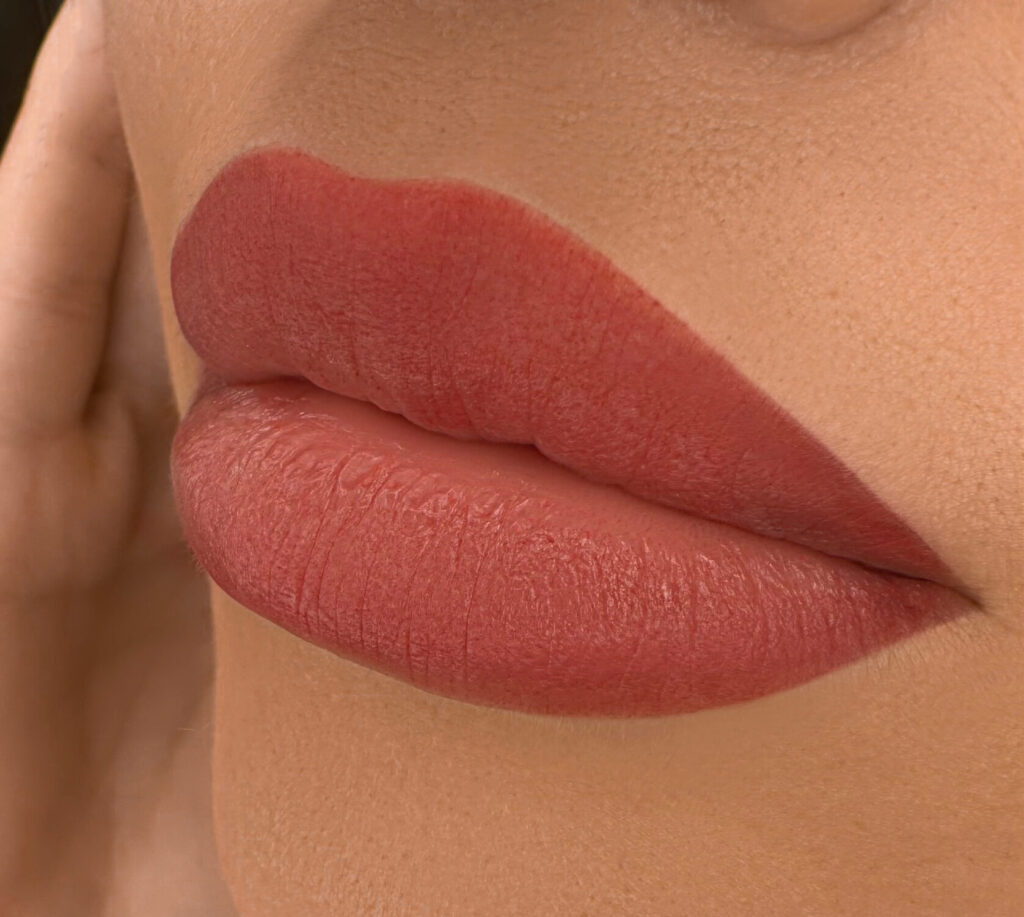 лабело усни, labello lips, pmu, trajna shminka, permanentna sminka